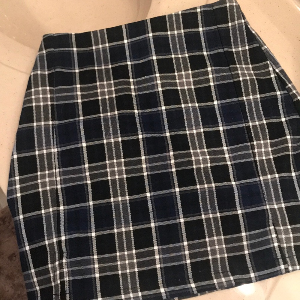 plaid skirt